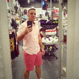 Meet your Posher, Jonathan